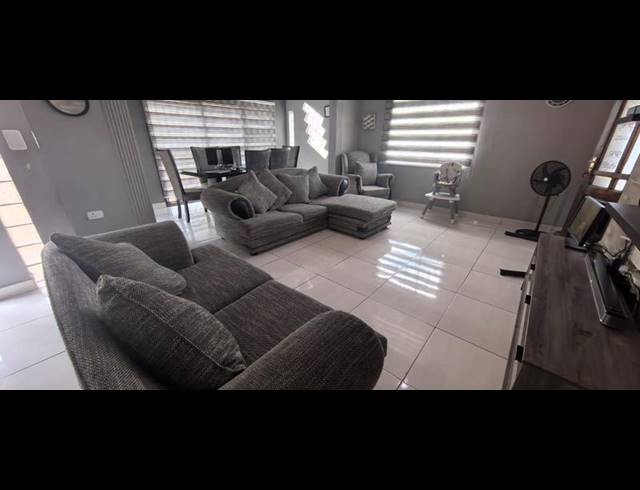3 BEDROOM HOUSE FOR SALE IN RIVERLEA